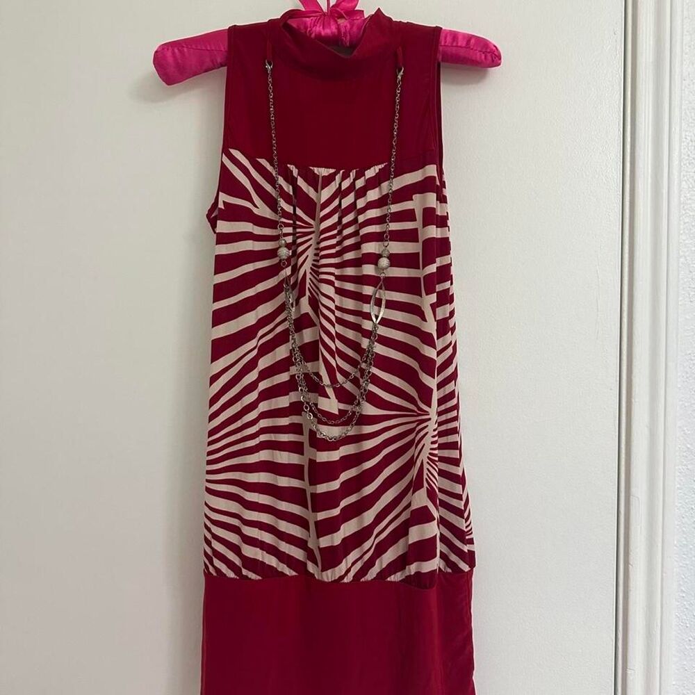 Codigo Women's Red and Burgundy Dress